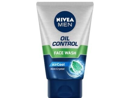 NIVEA MEN Oil Control Face Wash 100 g | With Magnolia Bark Extracts for 12 Hr Oil Control in Summer | 10 X Vitamin C Effect for Radiant Skin | For Oily Skin