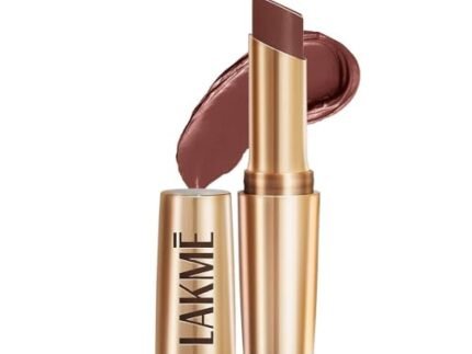 Lakme Powerplay Priming Matte Lipstick, Smooth Matte Finish, Lightweight Lipstick, Smudgeproof, Lasts 16hrs, Hydrates Lips, Brown Walnut, 3.6g