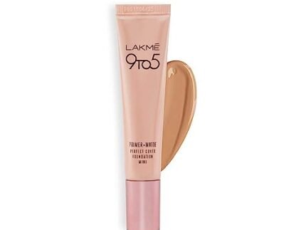LAKMÉ For All Skin 9 To 5 Primer + Matte Perfect Cover Liquid Mini Foundation, Full Coverage, Built-In Primer For Poreless, Long Lasting Makeup, Warm Sand, 15 Ml