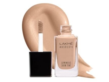 Lakme Absolute Luminous Skin Tint Foundation W160WarmSand