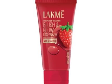 Lakme Blush & Glow Strawberry Refreshing Gel Face Wash 100 g|| With 100% Natural Fruit for Glowing Skin – Daily Gentle Exfoliating Facial Cleanser