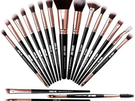 MAANGE Professional Makeup Brush Set 20 Pcs Foundation Eyeshadow Blush Brush Kabuki Blending Concealers Face Powder Eye Make Up Brushes Set Kit (Black)