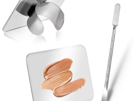 Makeup Palette, Makeup Mixing Palette, 2 Stainless Steel Foundation Plates with 1 Spatula, Portable Mixing Plate for Foundation and Concealer, Compact Design for Professional Makeup Artists and Beauty Enthusiasts