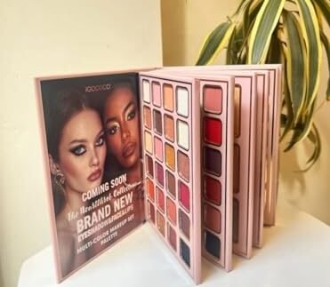 Trendeehuda Professional Cosmetics Makeup Book Viral 5 in1Makeup Combo kit Set. For All Skin Tone. For women & girl. Eyeshadow (Glitter and matte) Highlighter Blush Contour Lip Eyebrow Palette.