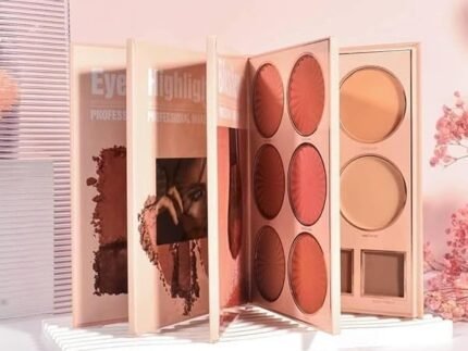 New 4-in-1 makeup book Eyeshadow, Highlighter, Blusher Contour, Bronzer Powder Palette - Multicolour