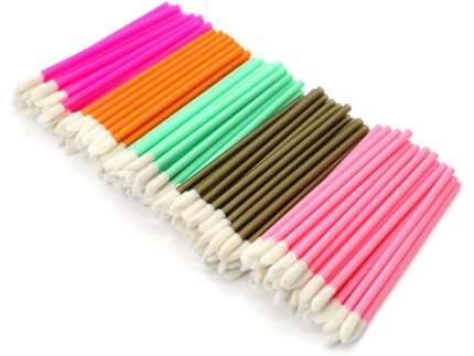 Lip Applicators Disposable, Lips Wands Lip Brush Applicator Lipstick Brush Lip Gloss Applicator Professional Disposable Lipstick Brushes for Makeup Artists (200 PCS)