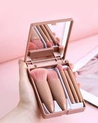 Mini Makeup Brushes Kit – Travel-Friendly Cosmetic Brush Set for Flawless Face, Eyes & Lips – Portable, Lightweight, Soft Synthetic Bristles for On-the-Go Beauty