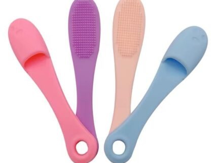 Silicone Face Cleaner , Lips Exfoliator & Blackhead Remover Brush – Soft Facial Cleansing & Exfoliating Scrubber Tool for Nose, Pores & Skin Massage | Finger Grip Design for Deep Clean Pack of 4