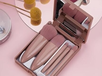 Travel Size Makeup Brushes Set Mini Makeup Brushes, Small Complete Function Cosmetic Brushes Kit with Case and Mirror Perfect for On The Go, 5PC (Color May Very)