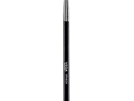 VEGA PROFESSIONAL Smudging Smoky Liner Brush, Soft Bristles, Copper Furrele, Wooden Handle, (VPPMB-24)