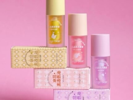 Gege Bear Lip Oil Glossy Moisturizing Tint | Crystal Jelly Formula | 3 Korean Style Shades Peach Avocado Grape | Hydrating Glaze with Brush Applicator | Long Lasting Waterproof High Shine | Fruit Extracts Lips Gloss with Cute Pastel Packaging | Glossy Lip Care for Girls & Women (04#Fresh Grapes, 4g)