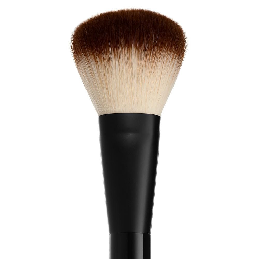 NYX PROFESSIONAL MAKEUP Pro Powder Brush NYX PROFESSIONAL MAKEUP Pro Powder Brush