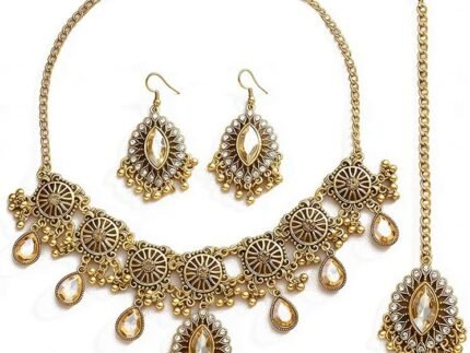 OIDIMS Boho Indian Jewelry Set for Women Bride Crystal Maang Tikka Charm Choker Neckalce Bollywood Ethnic Earring Fashion Jhumka Wedding Costume Ethnic Traditional Marriage Kundan Diwali Polki