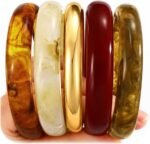 Dodder 5Pcs Chunky Acrylic Bangle for Women, Stackable Fashion Bracelet Set