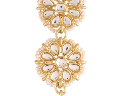 I Jewels Gold Plated Matte Finish Indian Wedding Bollywood Pearls Kundan Studded Maang Tikka for Women (T2911)
