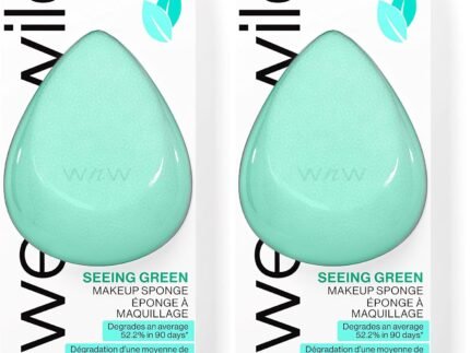 wet n wild Makeup Sponge – Low Product Absorption for Streak-Free Application, Effortless Blending Beauty for a Smooth Professional Looking Finish, Cruelty-Free & Vegan-Seeing Green (Pack of 2)